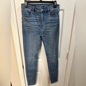 American Eagle Outfitters Light Blue Skinny Jeans